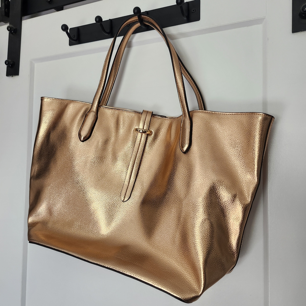 Metallic Rose Gold Tote Bag – Oversized Glam Shoulder Bag